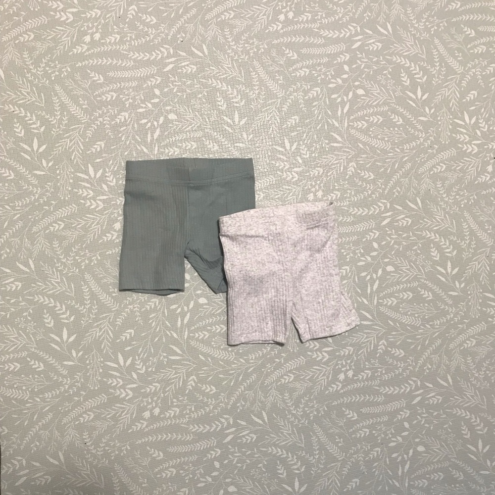 Carter’s Little Planet 2T Short Set